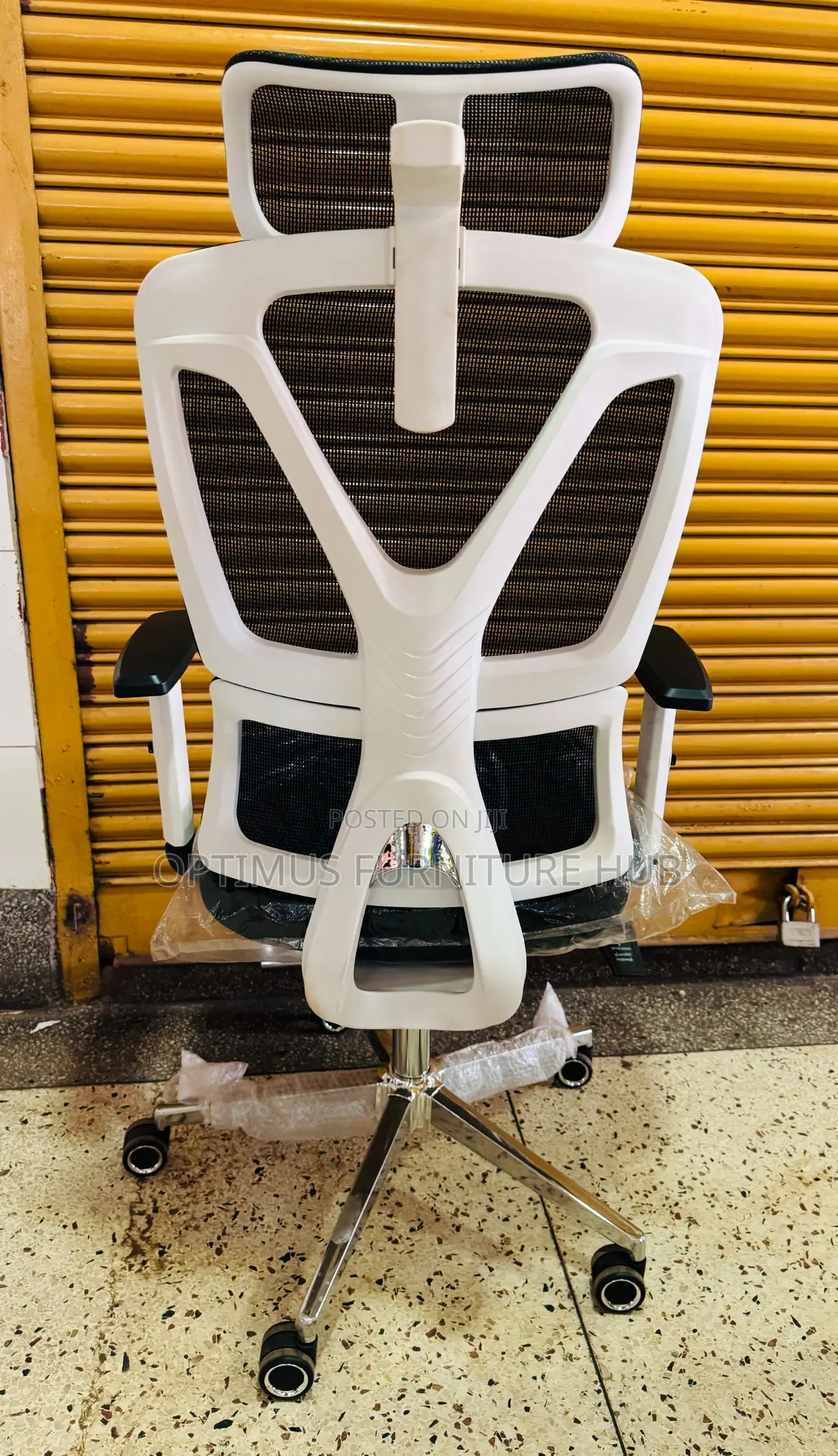 Black Pad Office Chair (BPD01)