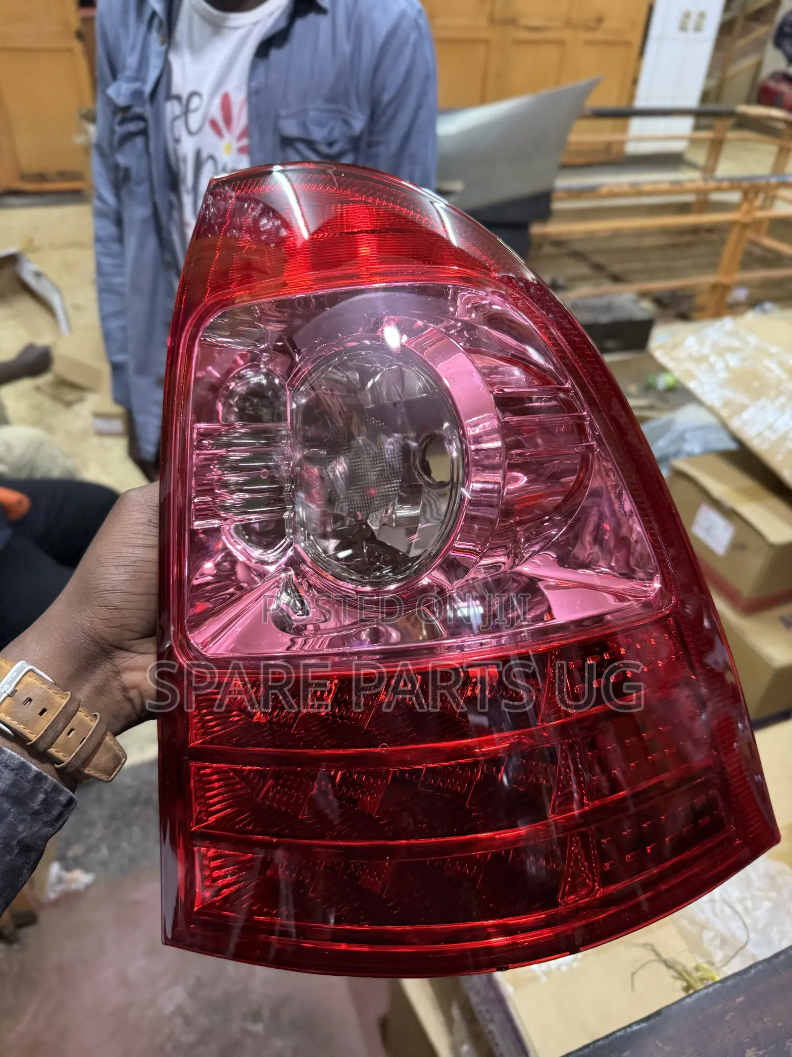 Fielder 2005 - 2006 Rearlamp