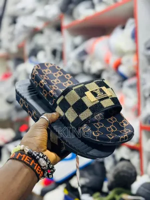 Epic Finesse Sandals