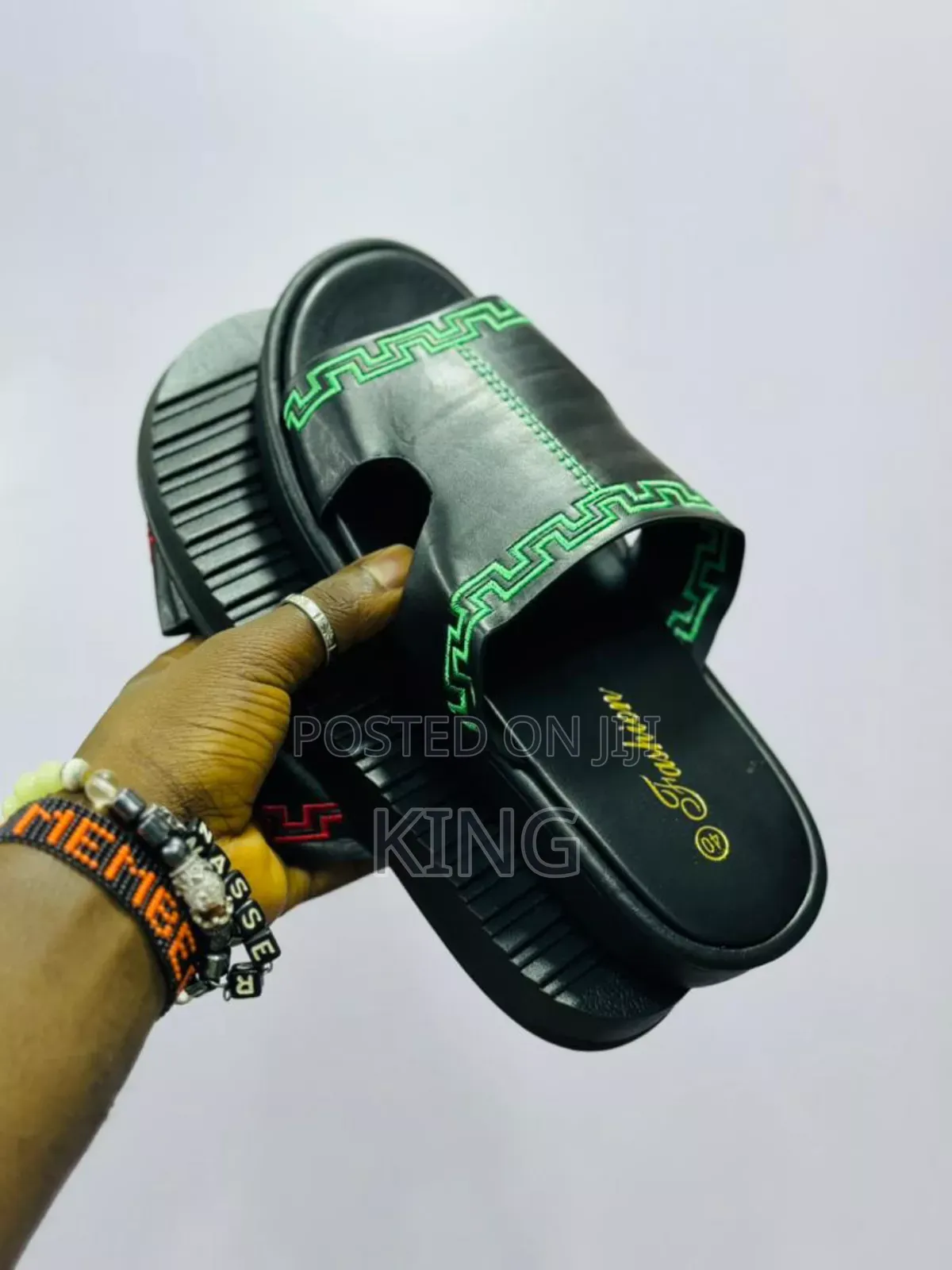 Massive Finesse Sandals