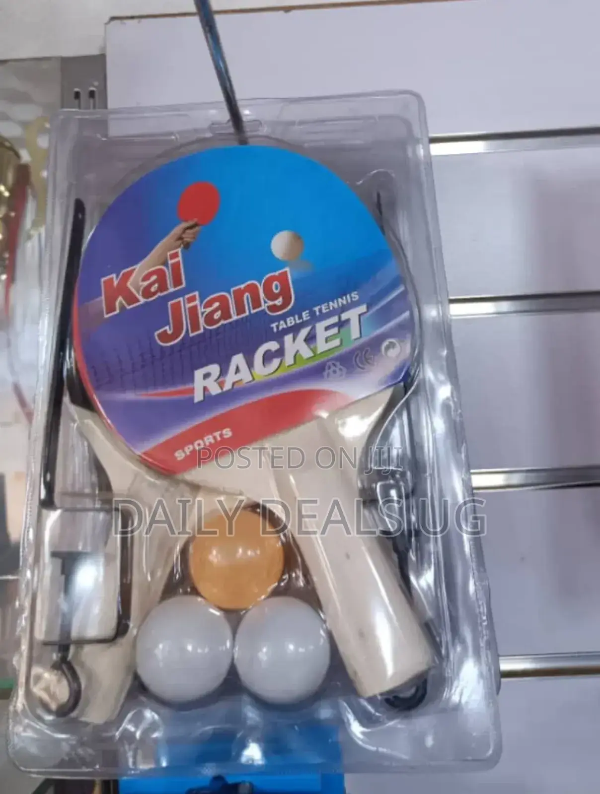 Table Tissue Racket
