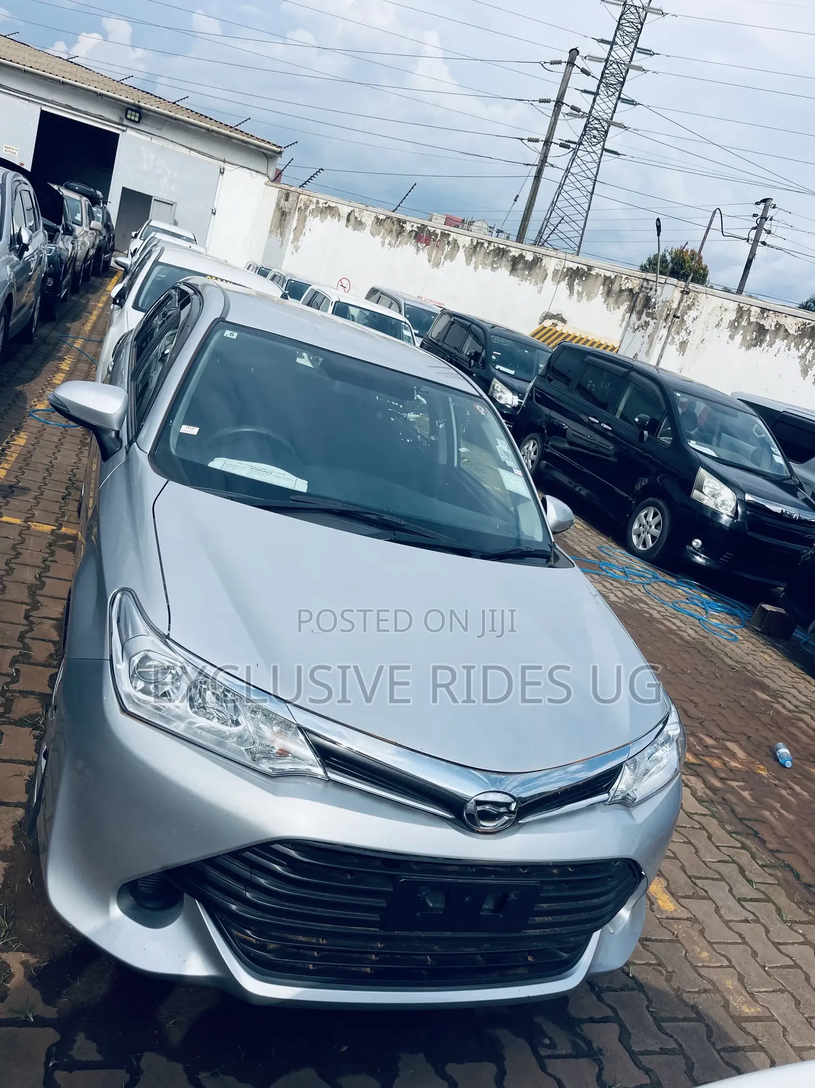 Toyota Corolla Fielder 1.5 Petrol AWD 2016 Silver