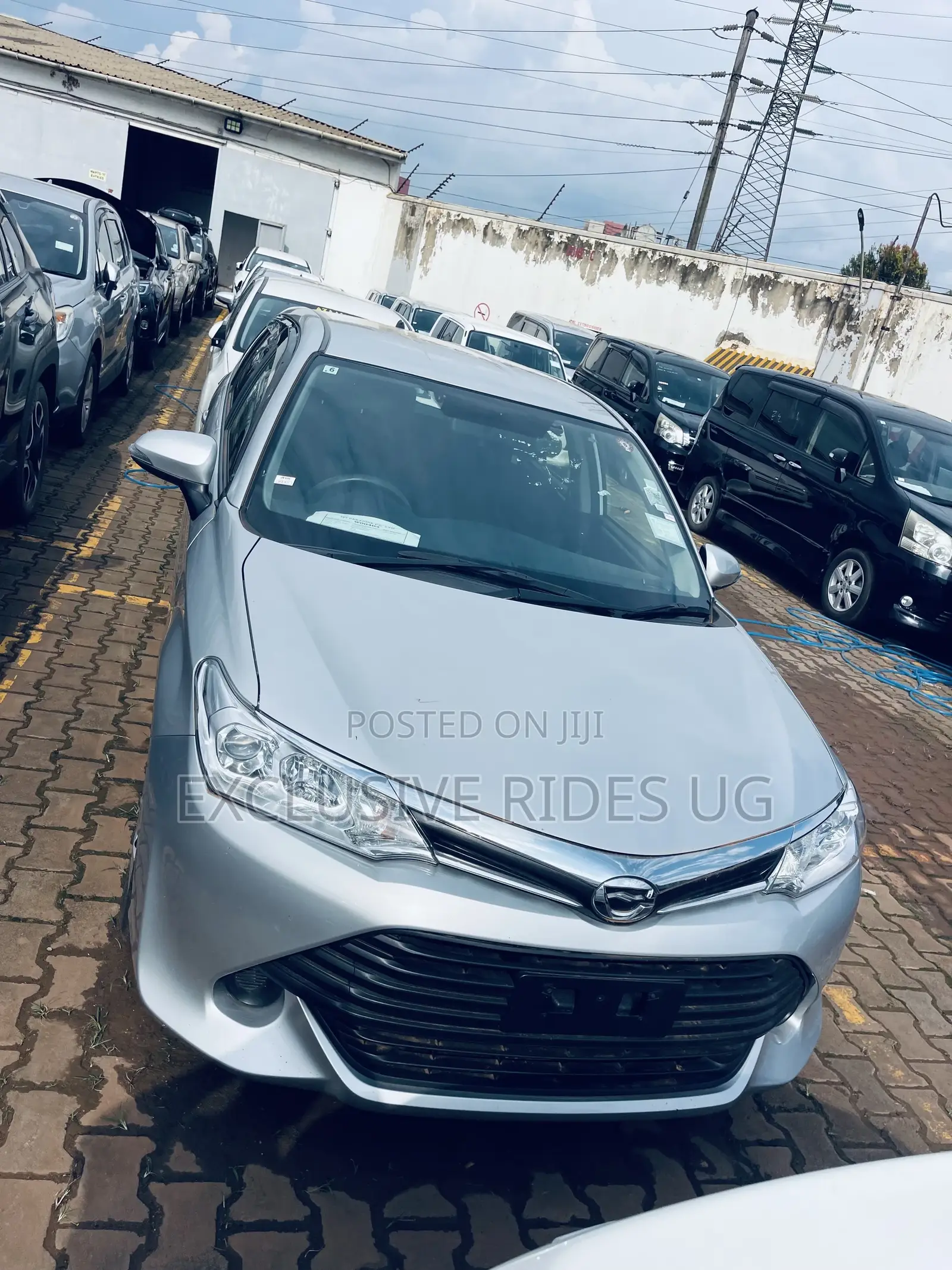 Toyota Corolla Fielder 1.5 Petrol AWD 2016 Silver