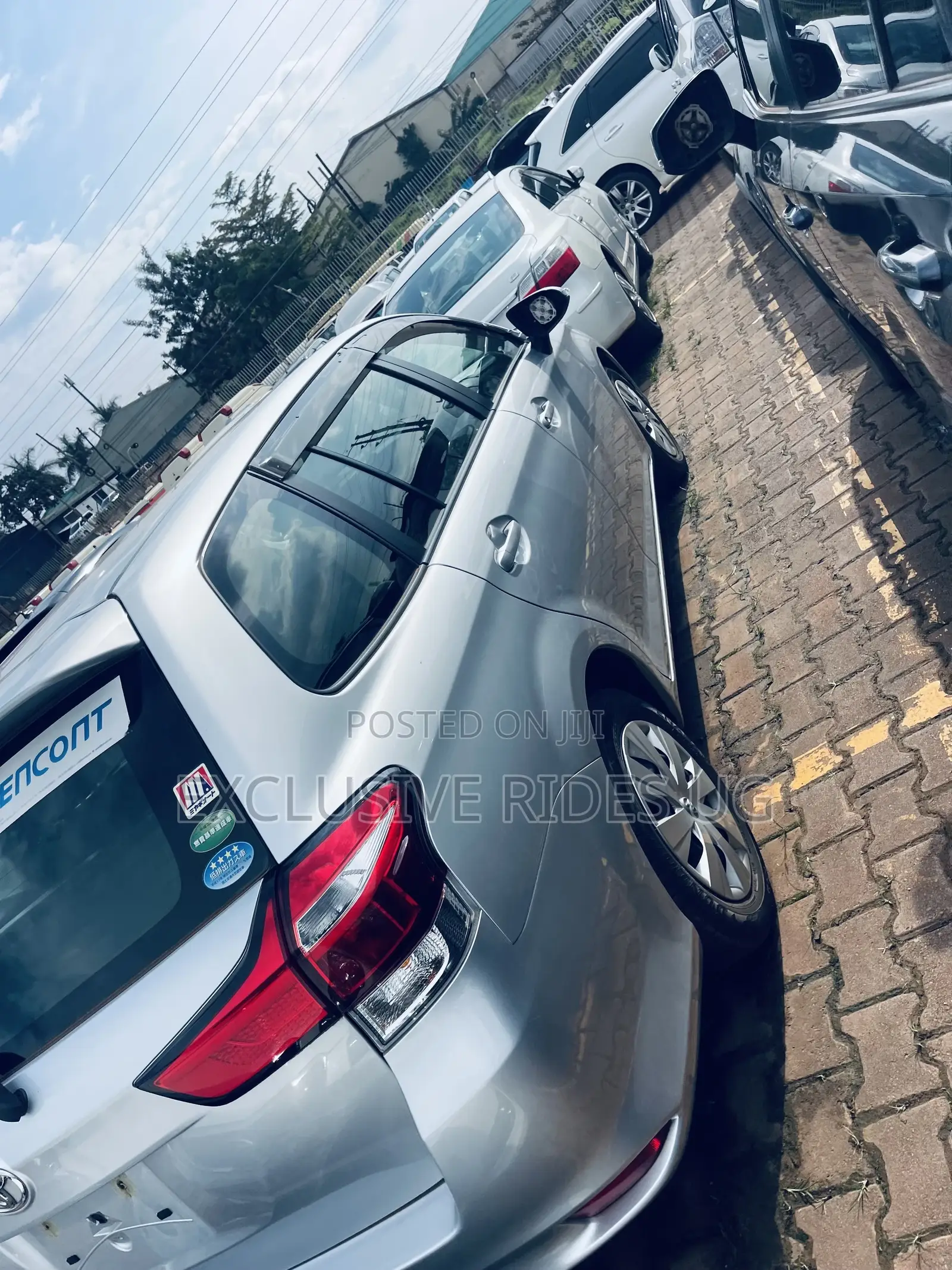 Toyota Corolla Fielder 1.5 Petrol AWD 2016 Silver