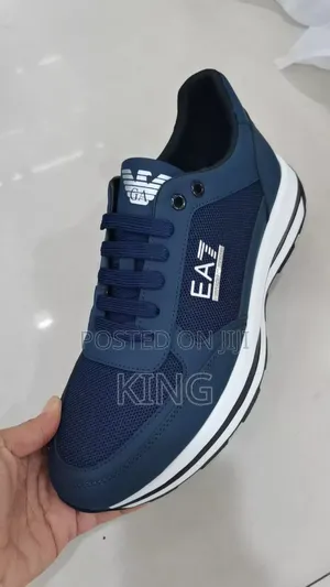 Exact Finesse Sneakers