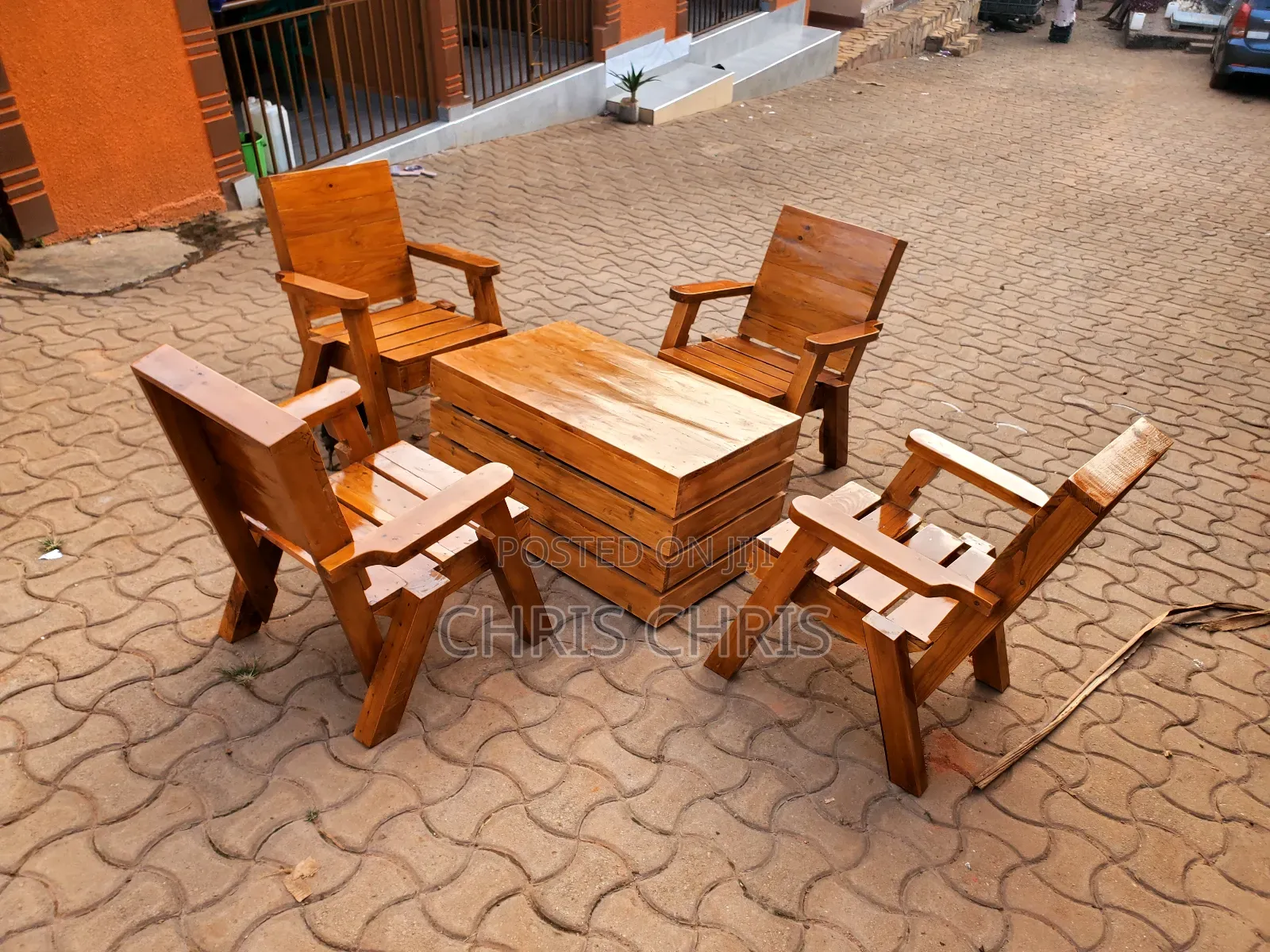 Pallet Garden /Pourch Chairs