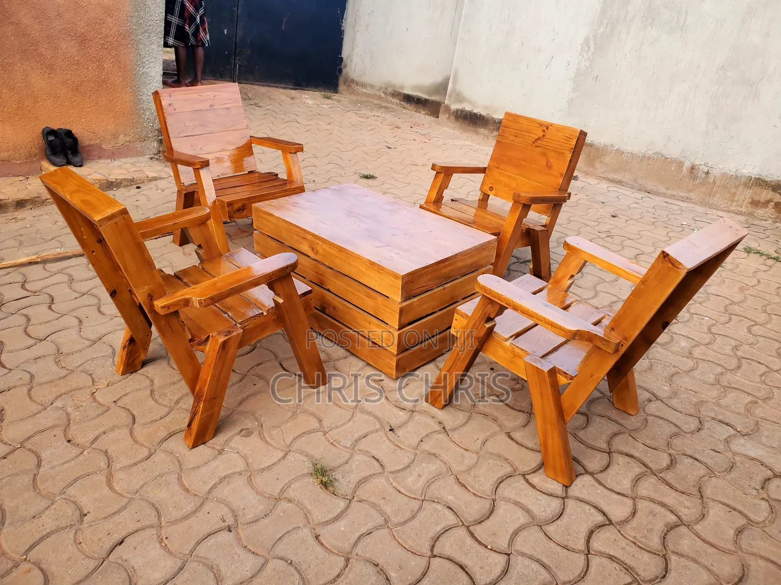 Pallet Garden /Pourch Chairs