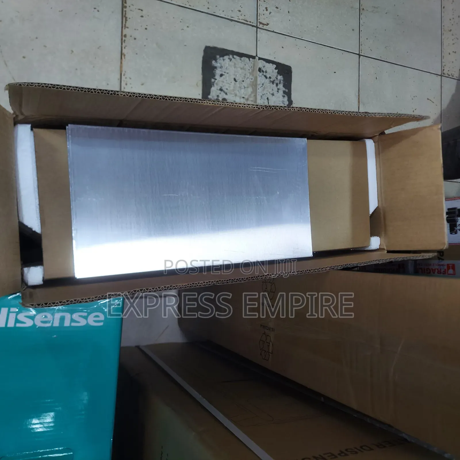 Hisense 60cm Chimney Hood