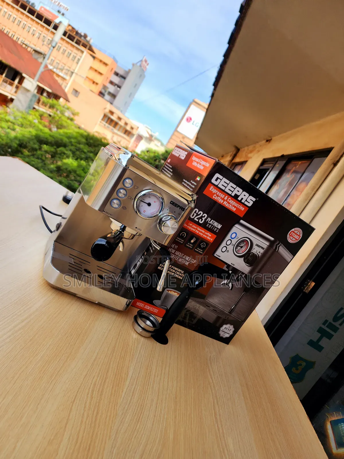 Expresso Geepas Coffee Machine