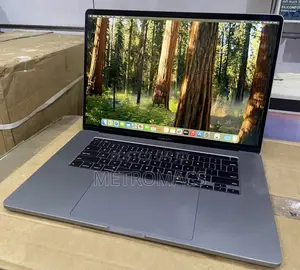 Laptop Apple MacBook Pro 2019 64GB Intel Core I9 SSD 2T