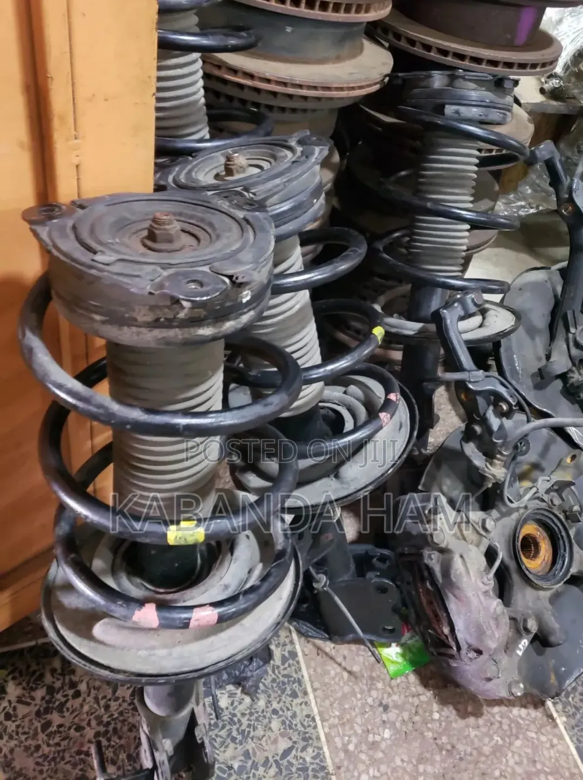 Nissan Murano Shock Absorbers