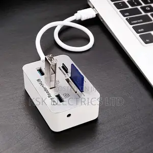 3.0/3.1 Hubs Multifunction With 3 Ports +SD/TF Card Reader