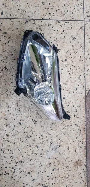 Headlamps for Toyota Ist 2008- 2014 Model