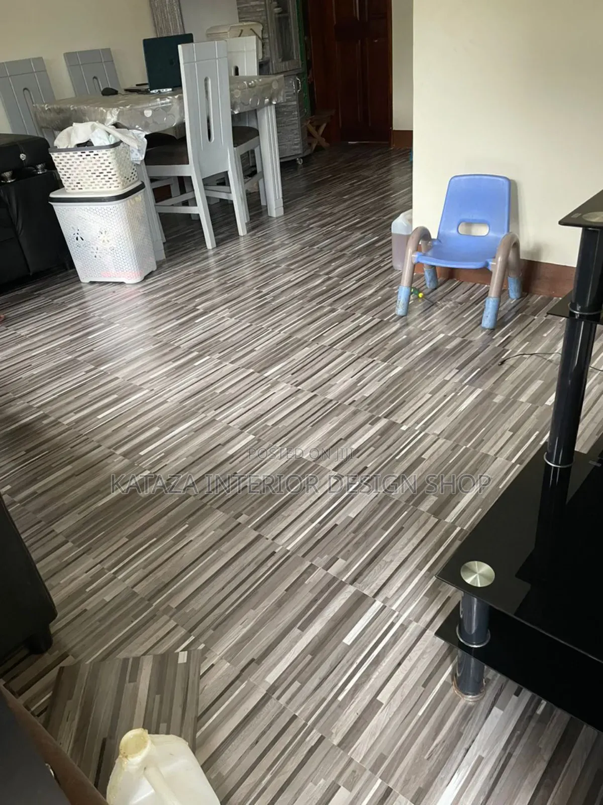 Self Adhesive Tile Carpets