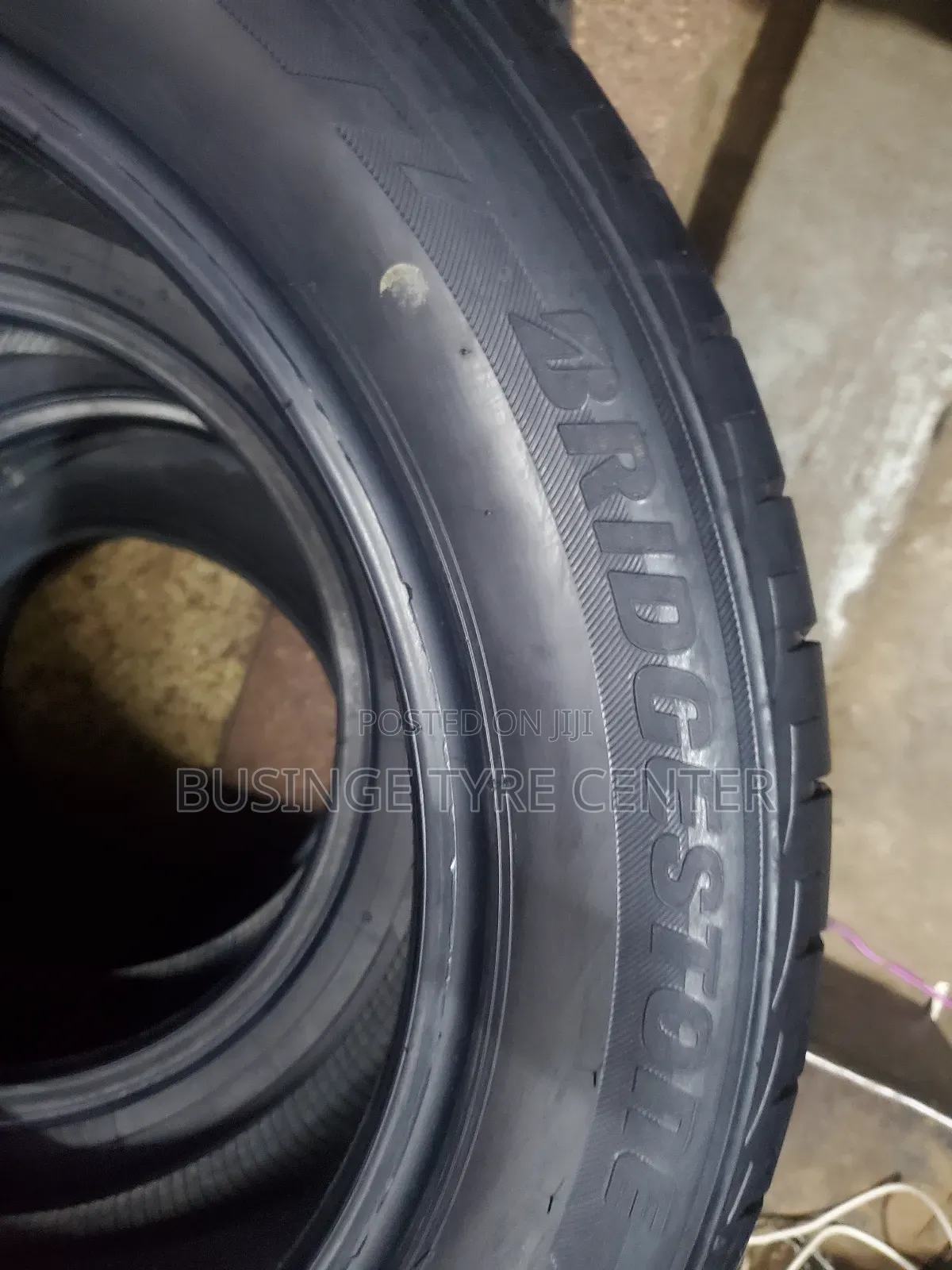 Bridgestone Tyres Size 215/55r17 Japan Used Good Condition