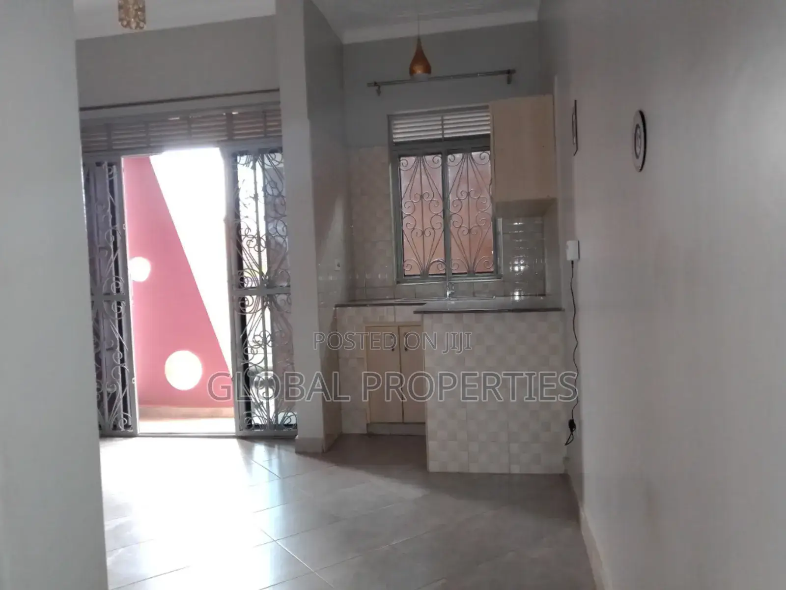 1bdrm Bungalow in Mbalwa Estate, Central Division for rent
