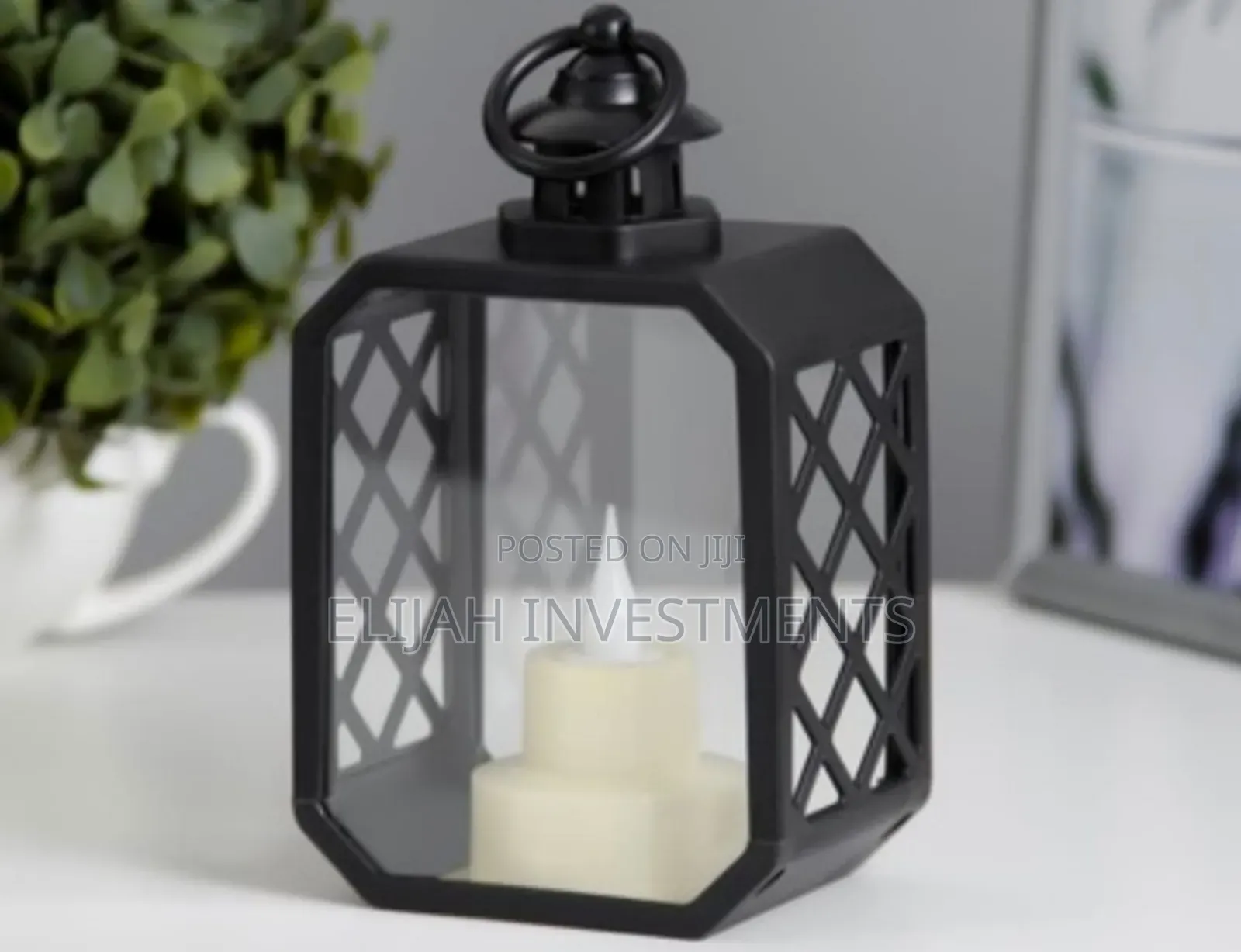 Stylish 1pcs Led Lantern With Cross Grids.