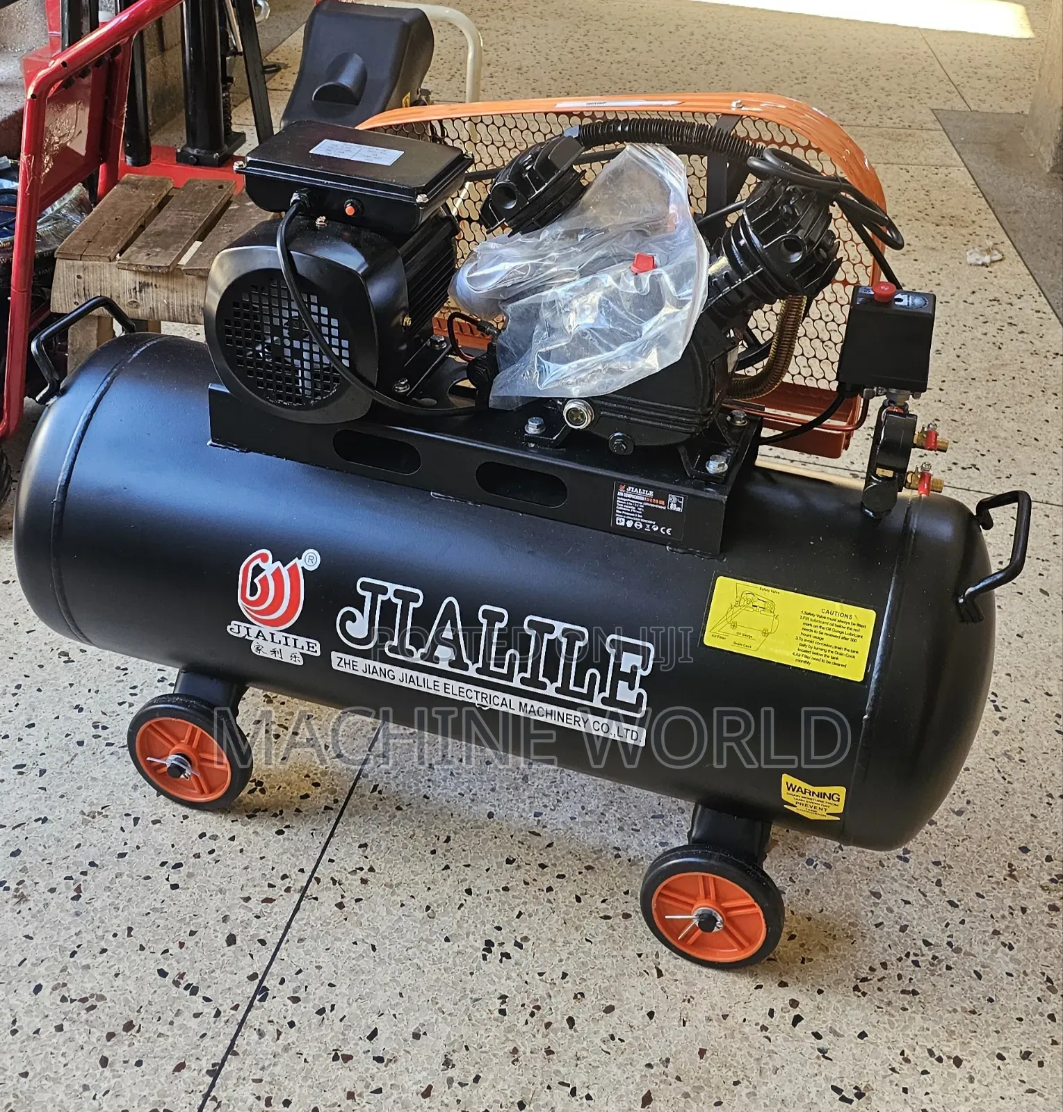 Air Compressor 100ltrs YL90S-2