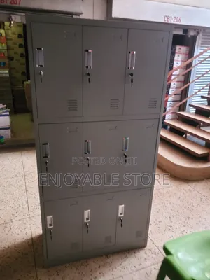 Lux Lockers 9 Shelves