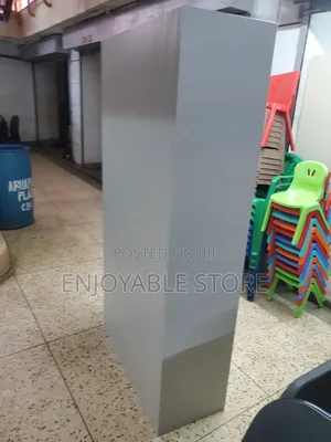 Metal Lockers Metal Lockers 9 Compartments