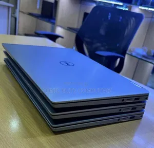 Laptop Dell Latitude 7400 8GB Intel Core i5 SSD 256GB