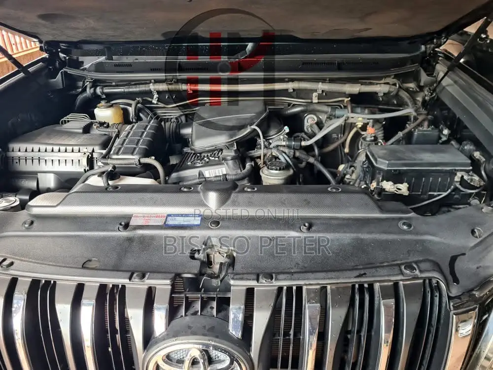 Toyota Land Cruiser Prado 2.7 i 2011 Black