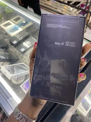 New Samsung Galaxy S24 Ultra 256 GB Black