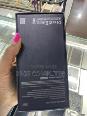New Samsung Galaxy S10 Plus 128 GB Black
