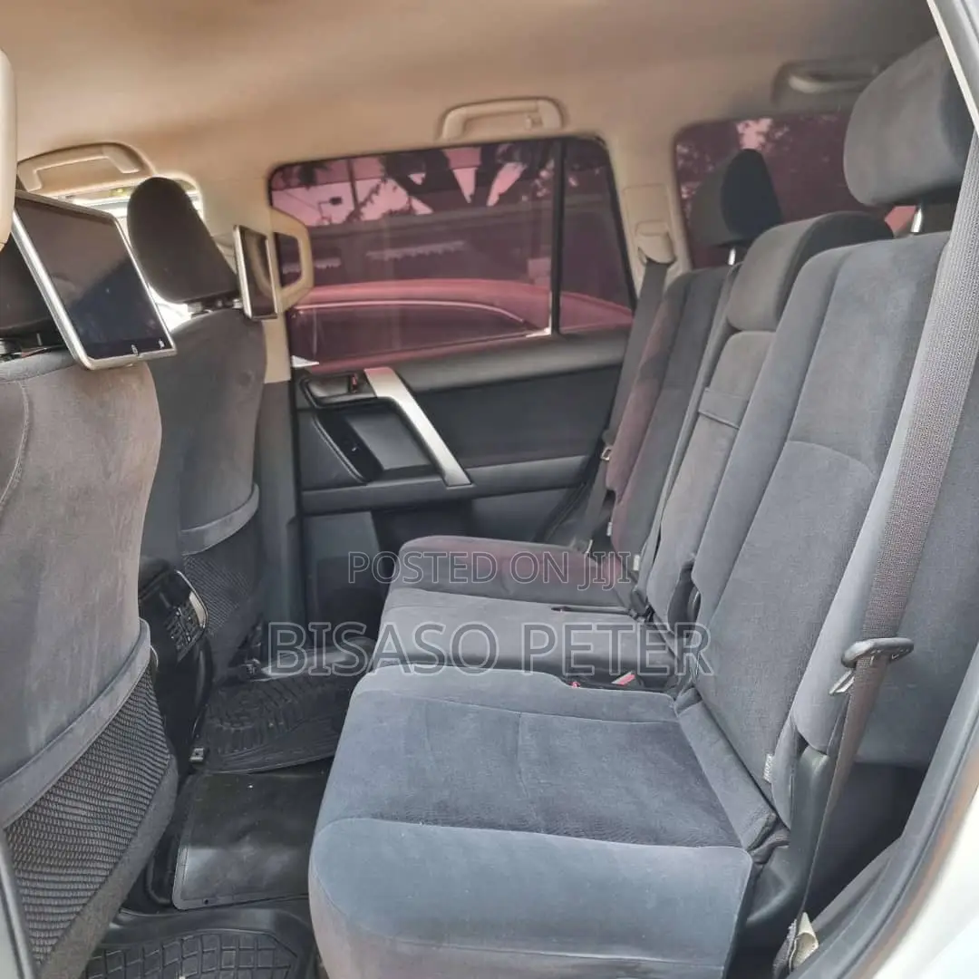 Toyota Land Cruiser Prado 2.7 i 2013 White