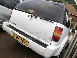 Chevrolet Blazer 2005 White