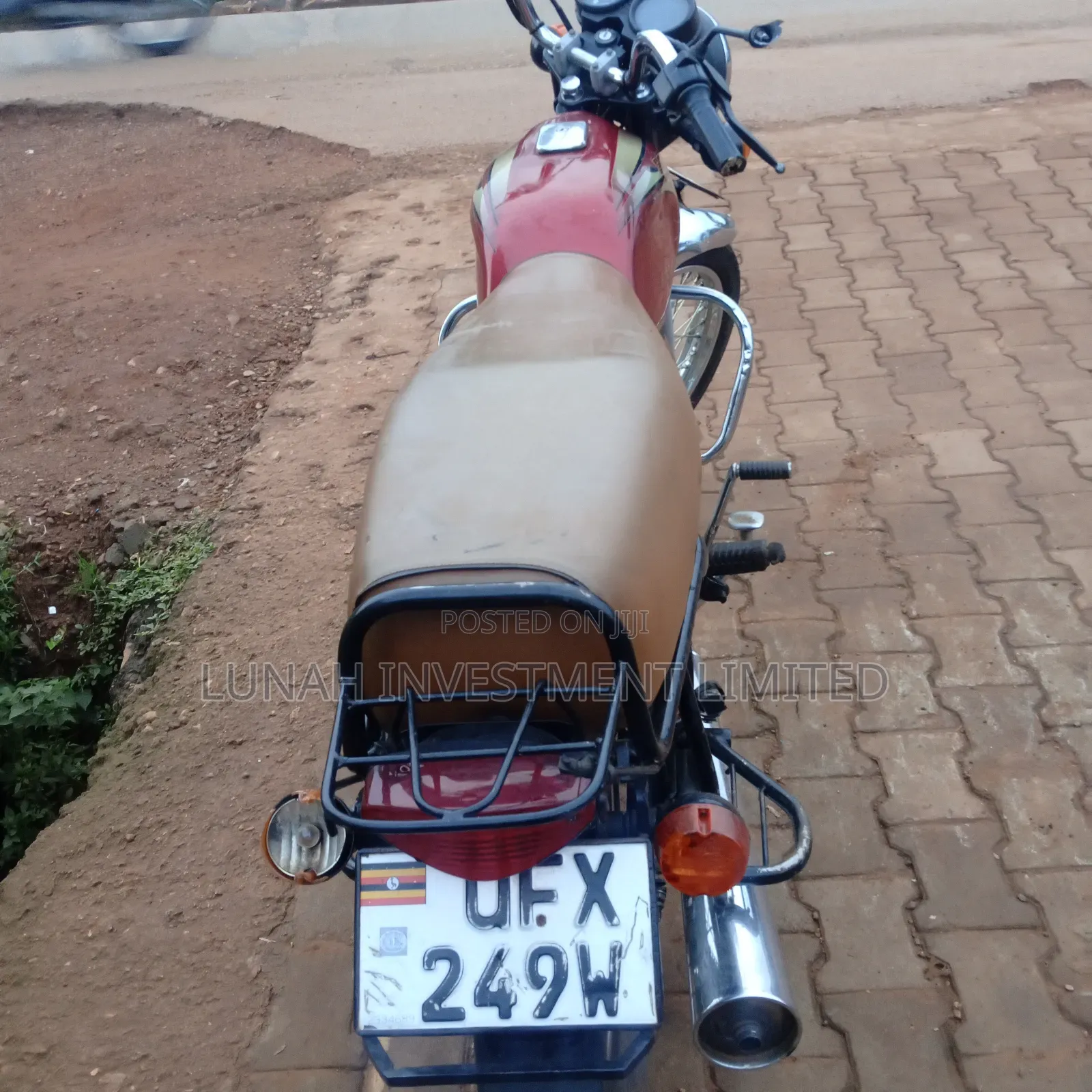 Bajaj Boxer 2023 Red