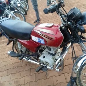 Bajaj Boxer 2024 Red