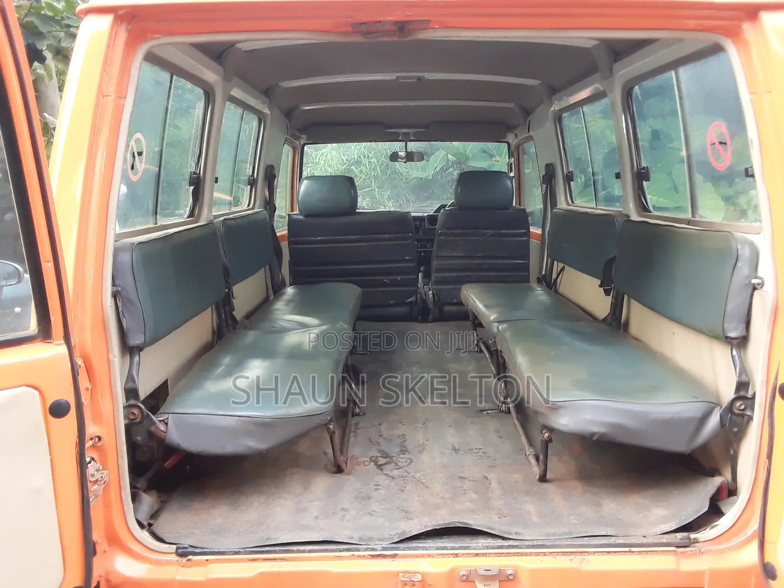 Toyota Land Cruiser 100 4.2 2008 Orange