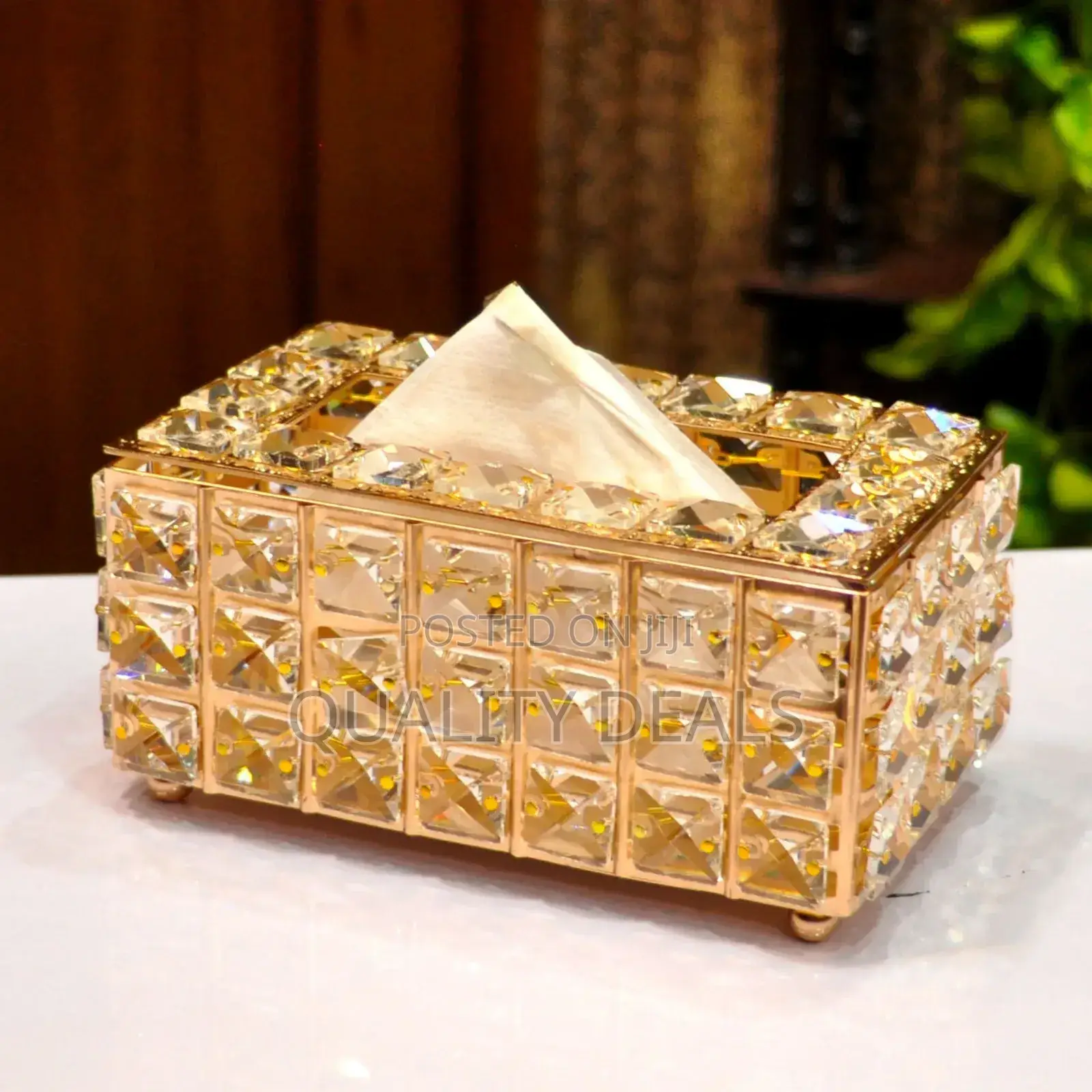 Crystal Tissue Holder Box