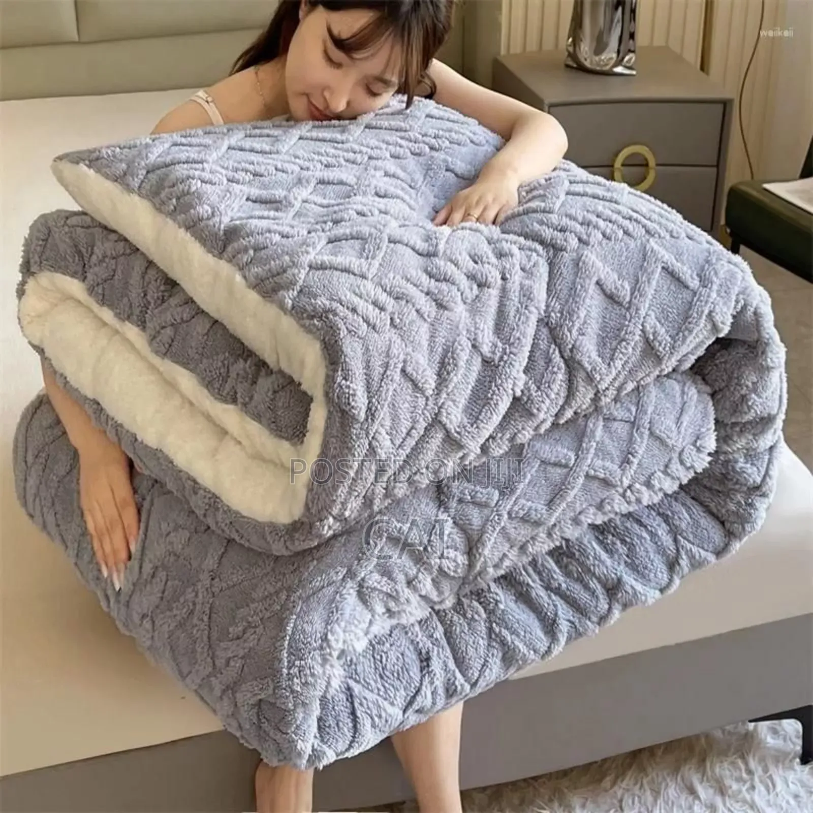 Proper Tufted Duvets -2 Pillowcases -1 Bedsheet