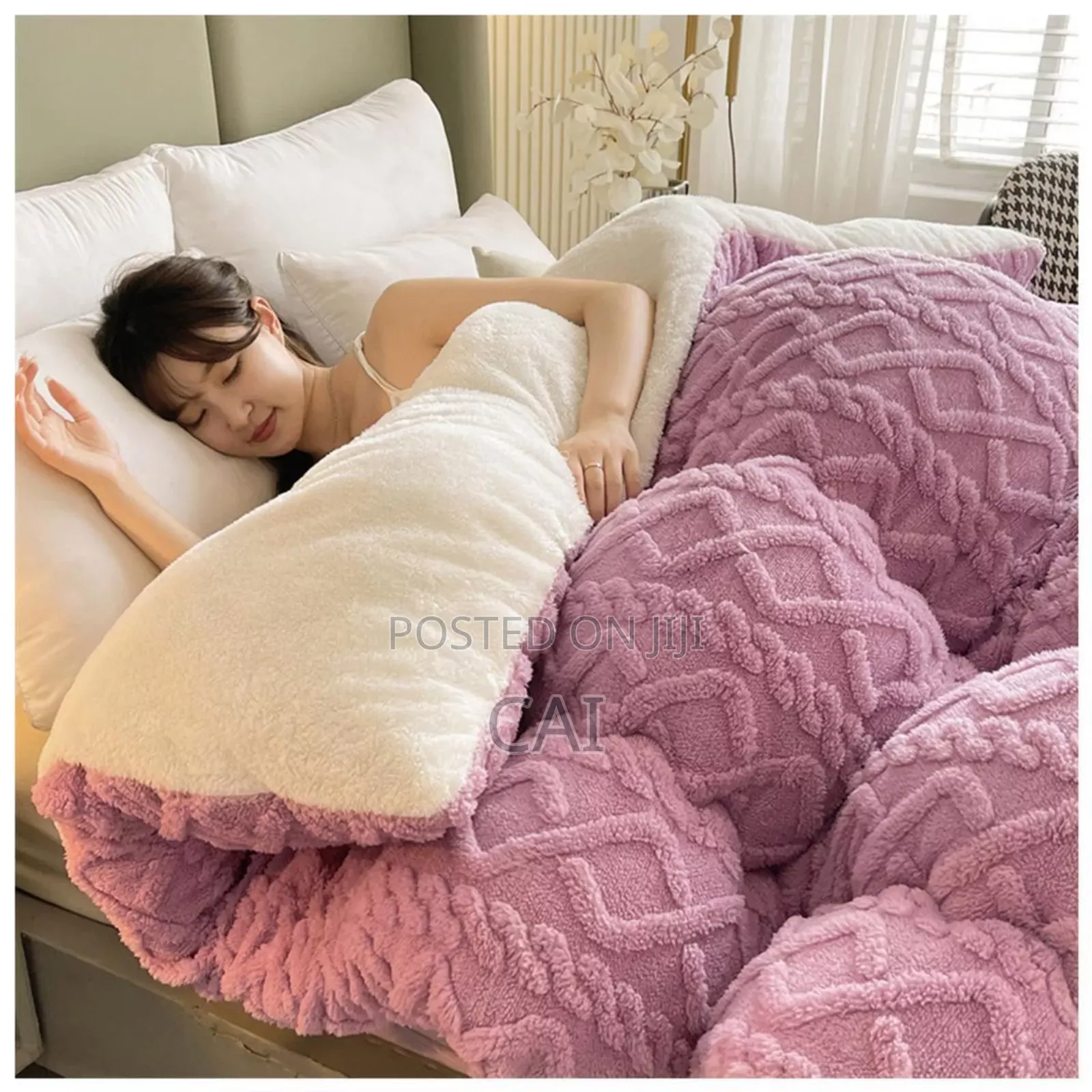 Majestic Tufted Duvets -2 Pillowcases -1 Bedsheet