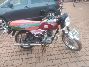 Bajaj Boxer 2020 Red