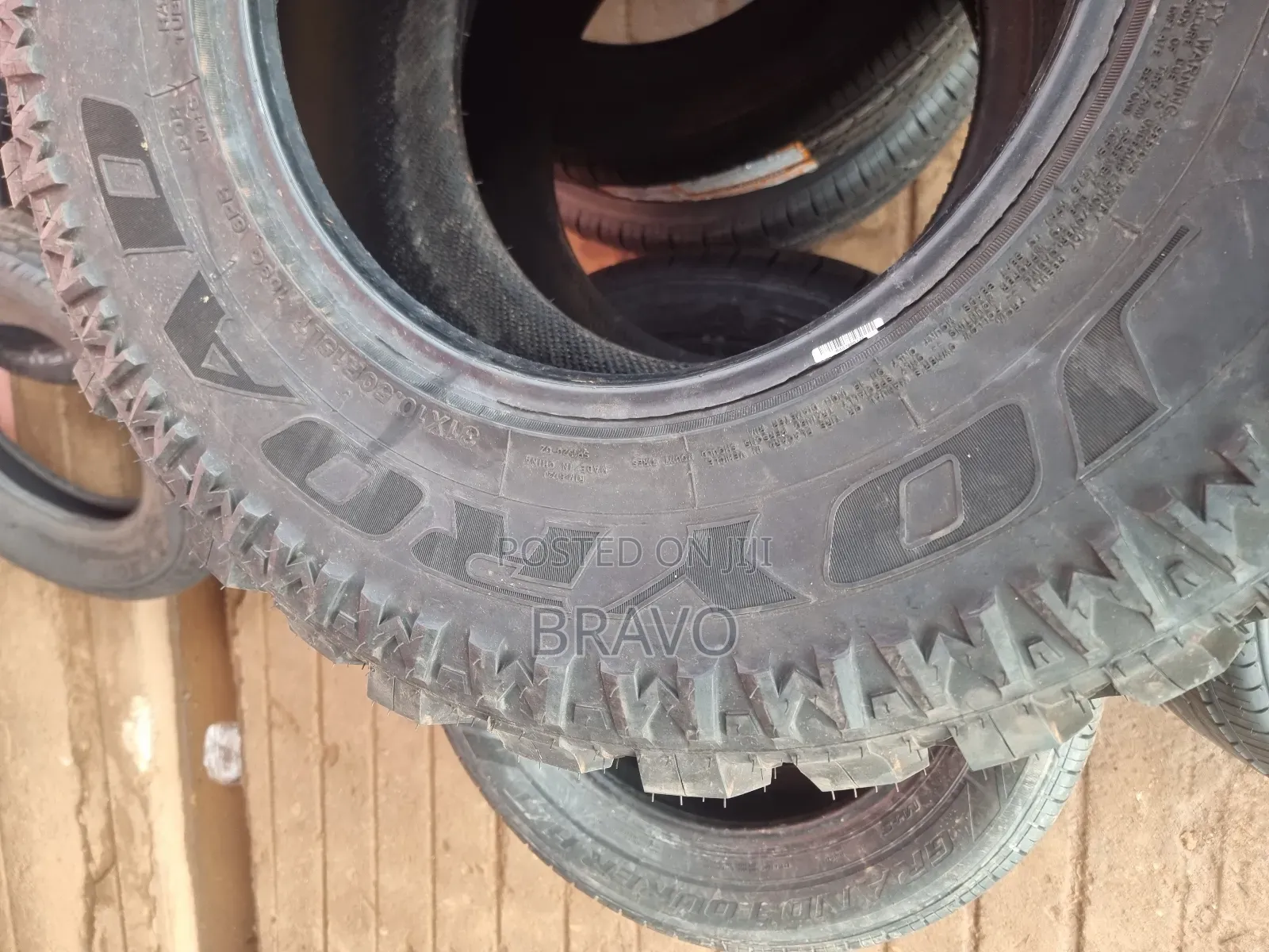 Tires 31x10.50R15 Mudterrian for Double Cabin .