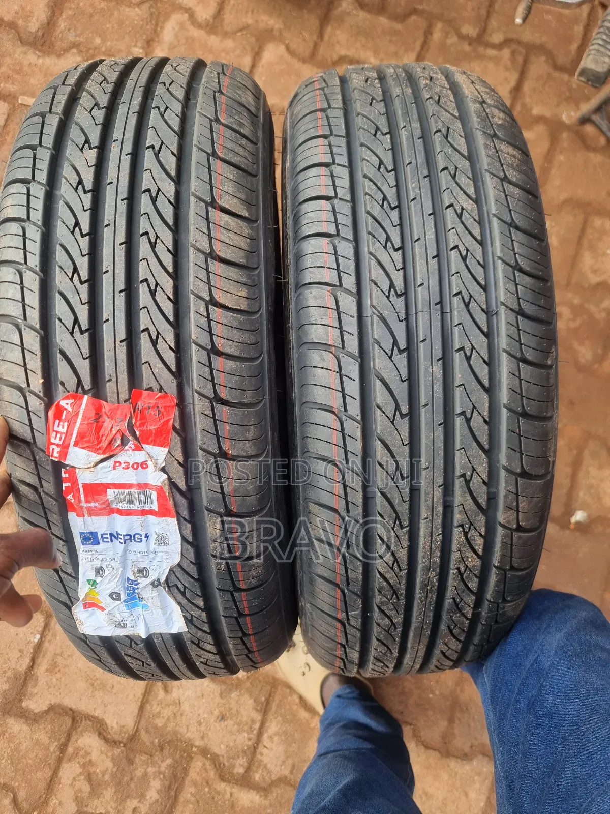 215/70r15 Tires for Noah, Wish,