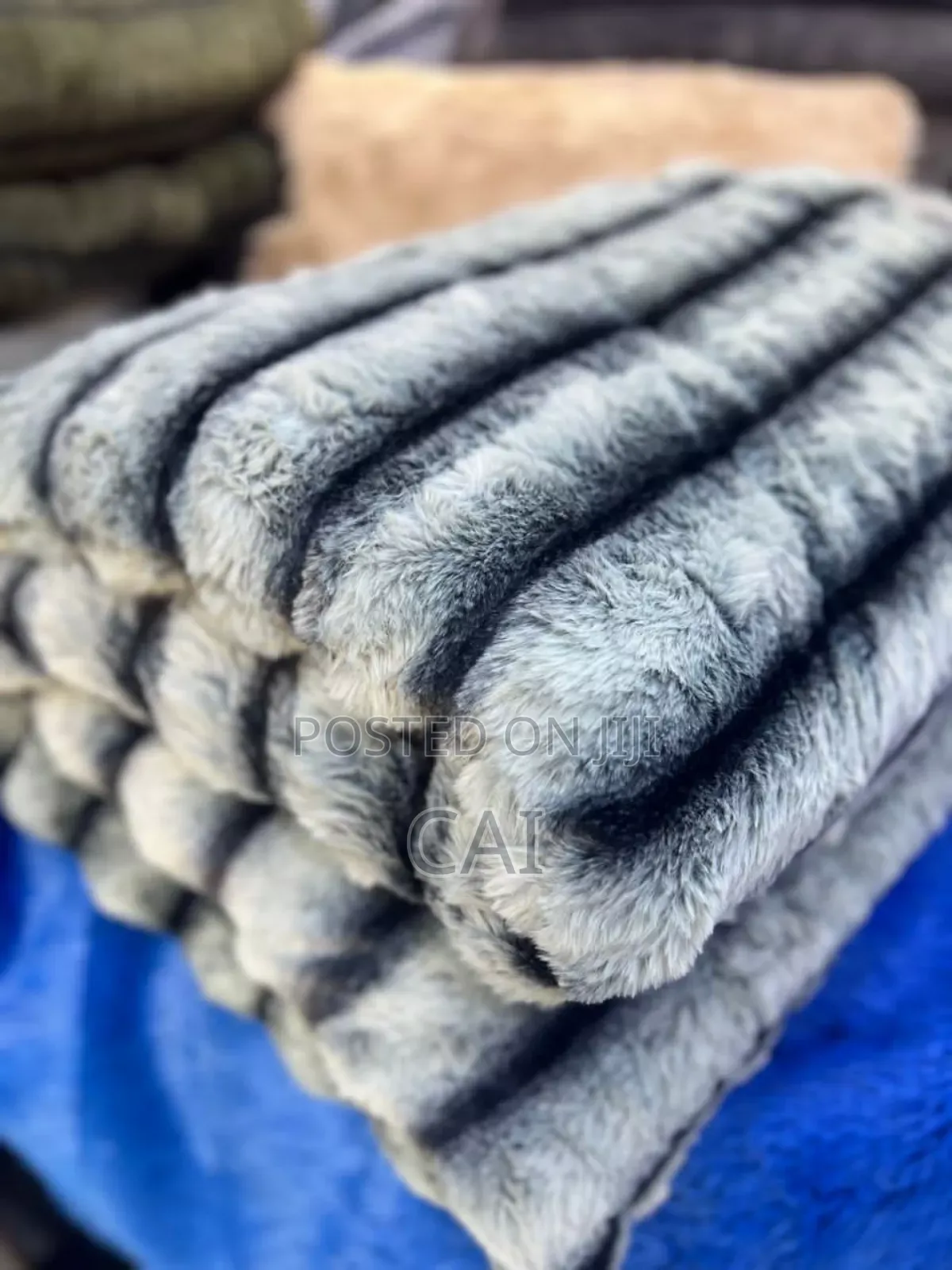 Don Rabbit Fur Duvets (6pcs).
