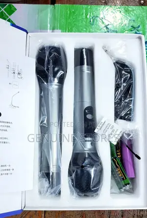Proffesional Wireless Microphone/ UHF