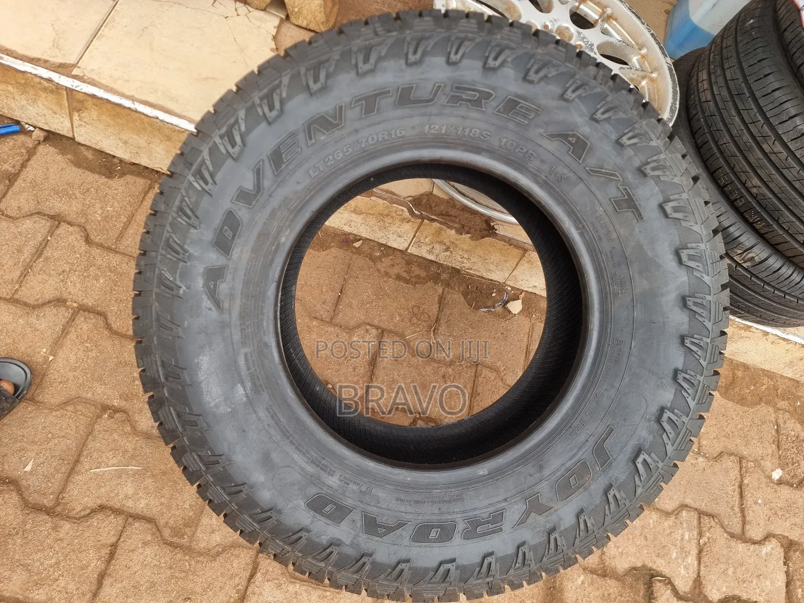 Tires 265/70r16 Adventure.