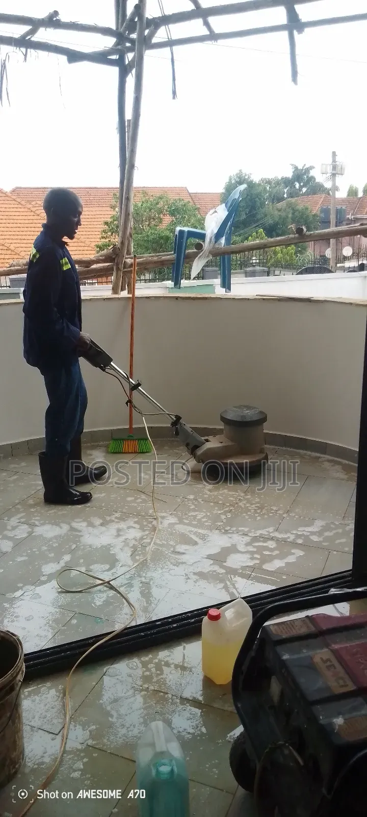 Floor Srubbing Services