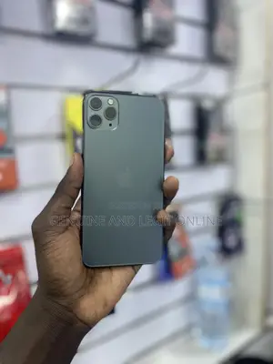 Photo - Apple iPhone 11 Pro Max 64 GB Green