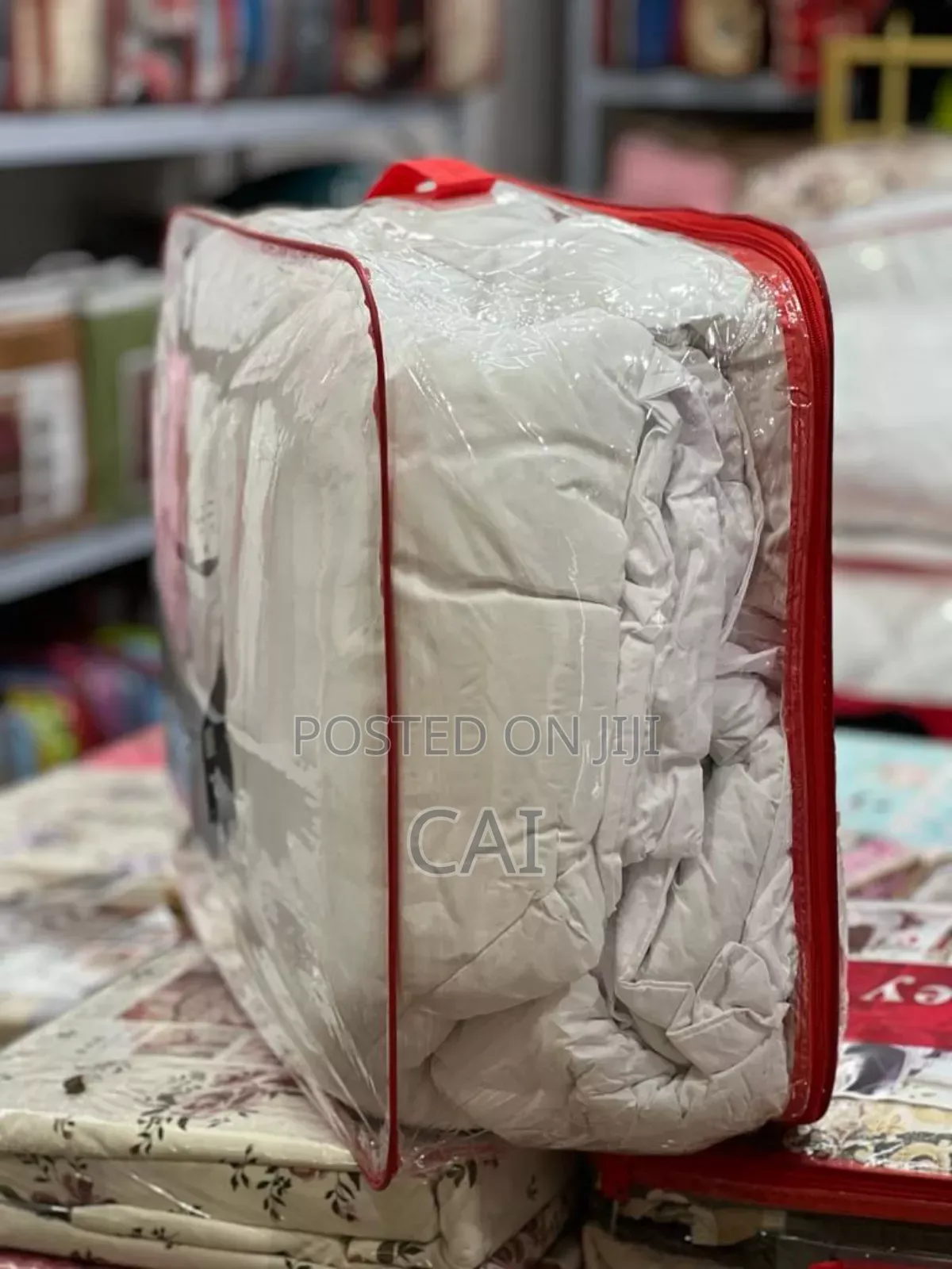 Homage Plain Duvet Set. 4pcs