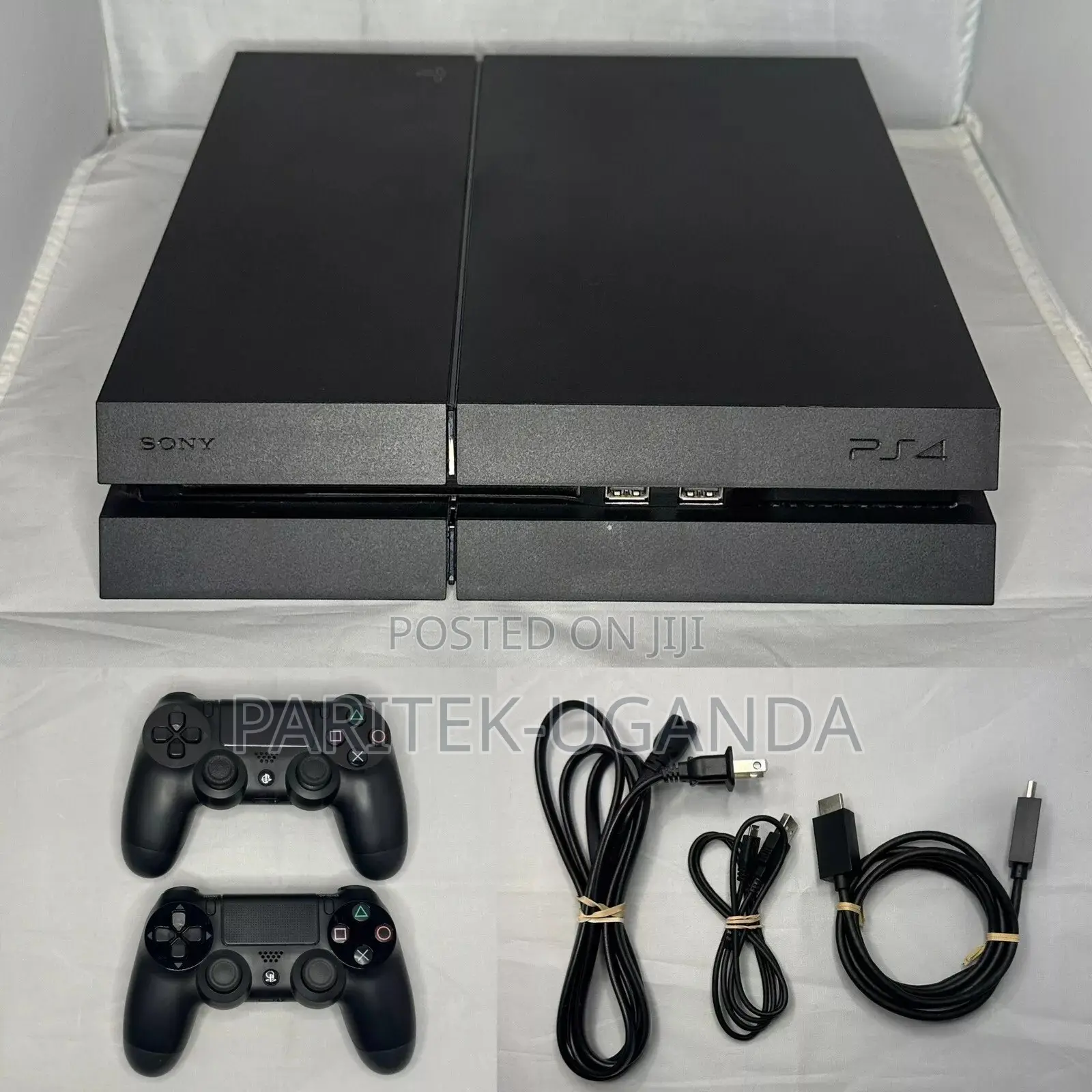 Playstation 4 Standerd With 2 Gamepad