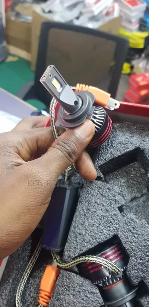 H7 Bulbs for Landcruiser Ronaldo