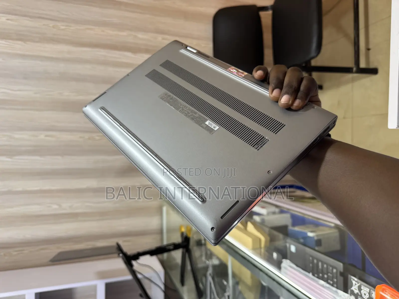 Laptop Dell Latitude 3320 8GB Intel Core I5 SSD 256GB