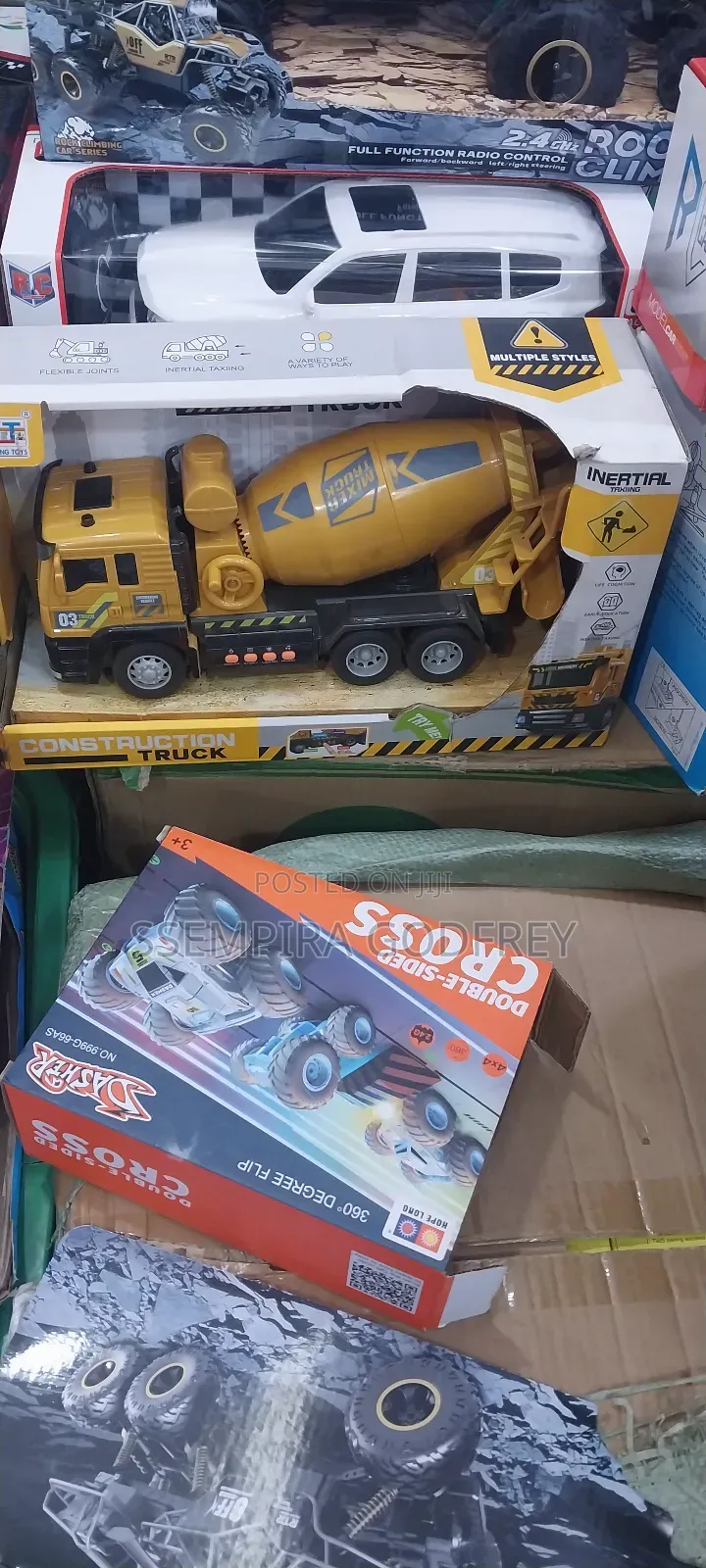 Hammered Vehicle Car for Kids With Remote Control