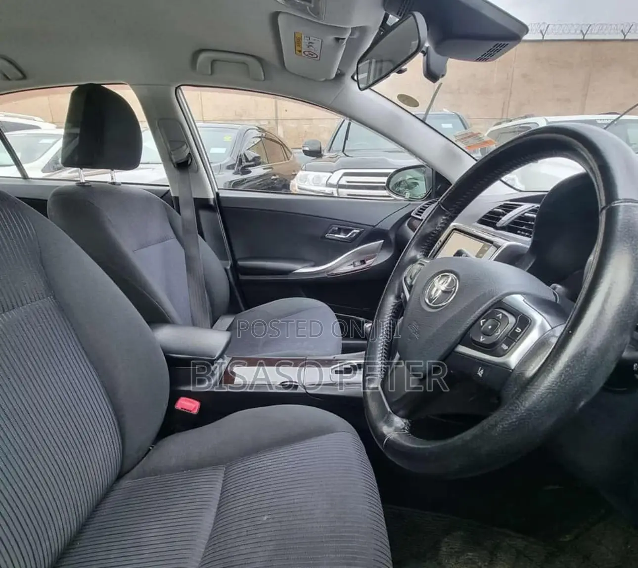 Toyota Premio 1.8 AWD 2017 White